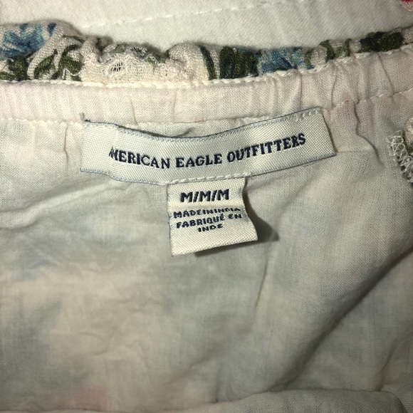 AMERICAN EAGLE EYELET FLORAL TANK TOP - Picture 5 of 10